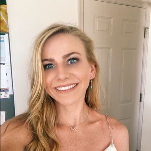 Meet your Posher, Colleen